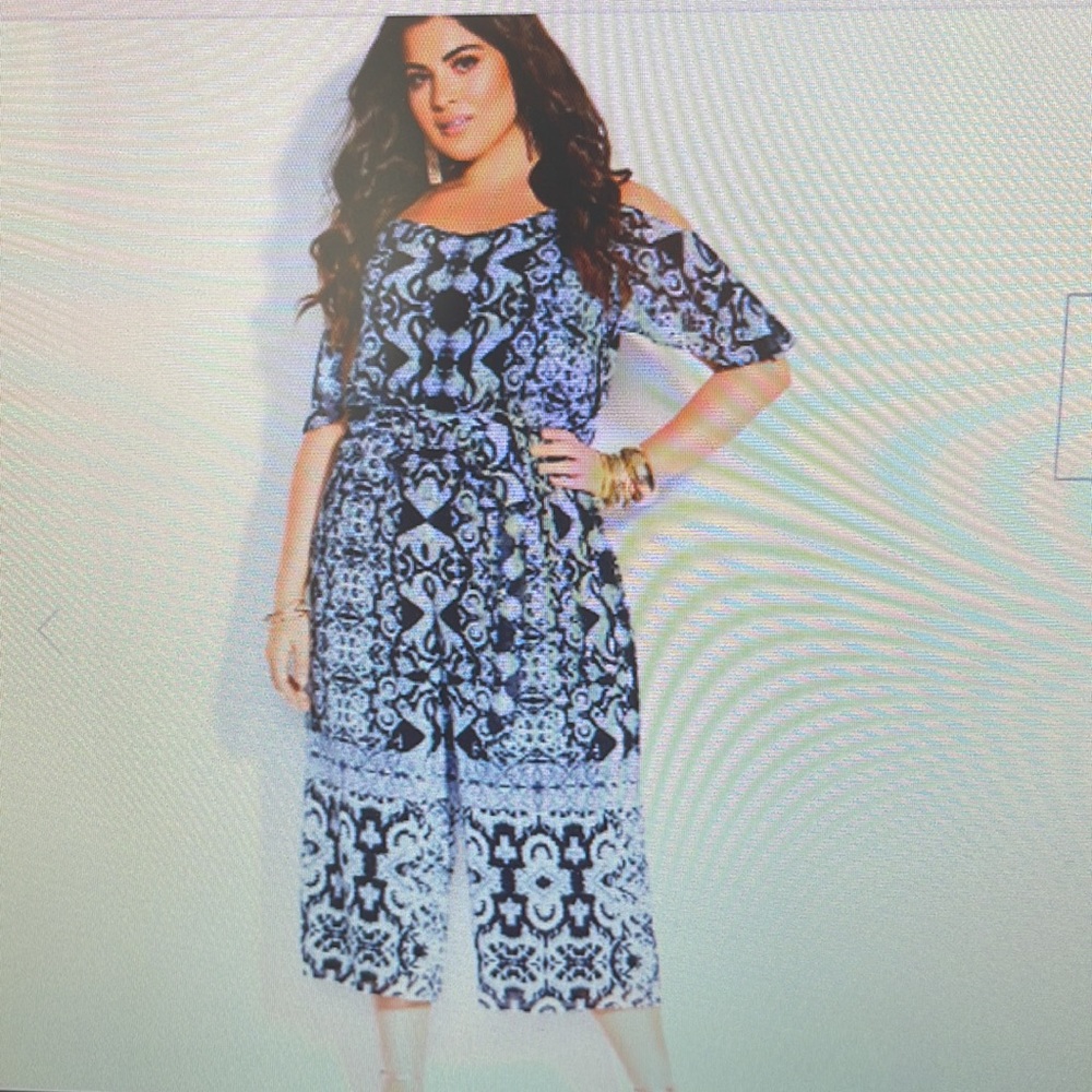 Women’s city chic jumpsuit. Never worn.